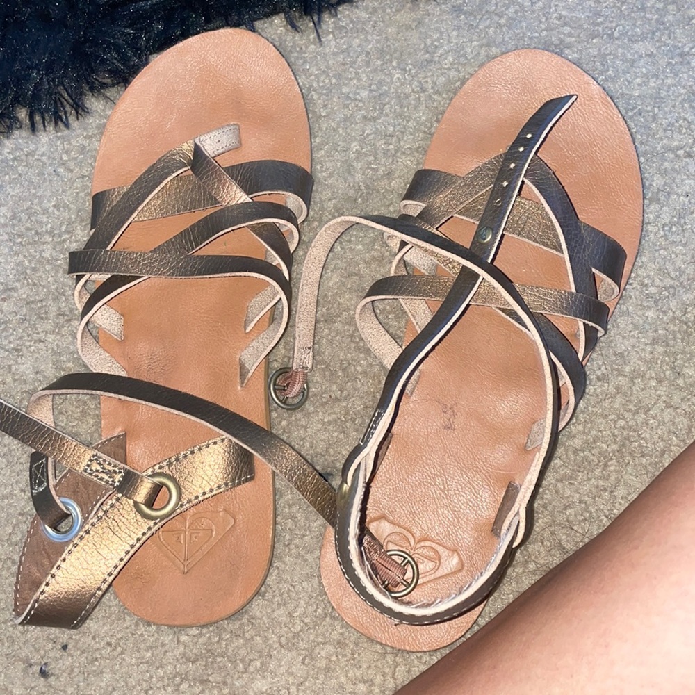 Roxy sandals